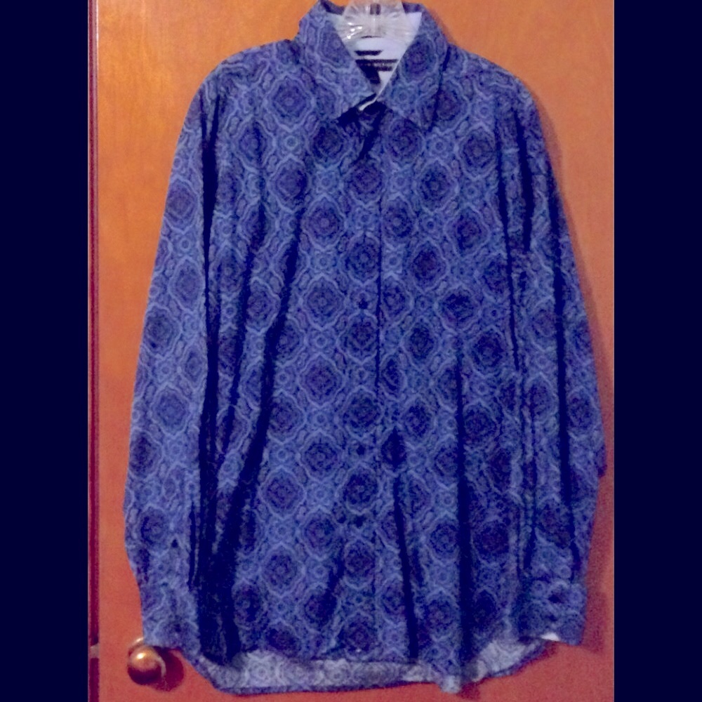 Tommy Hilfiger Blue Paisley dress shirt